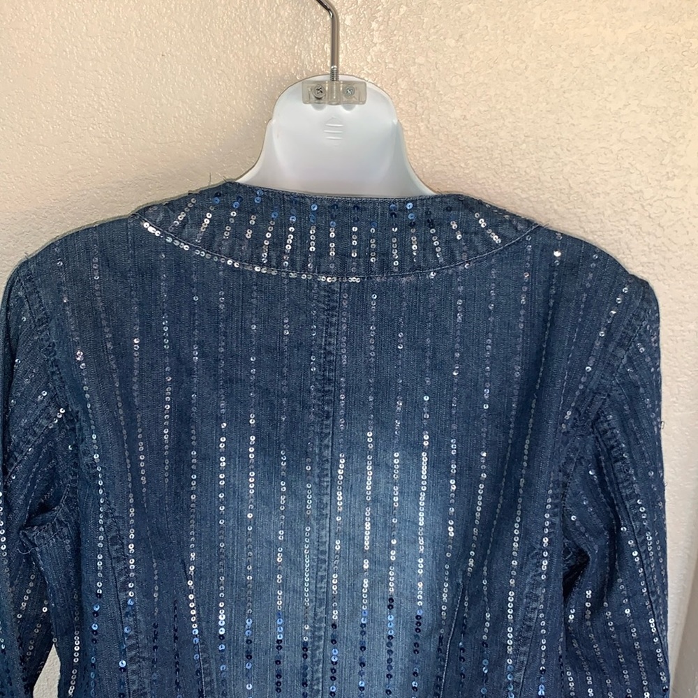 ❌SOLD ❌ CHICO’s denim jack - Picture 6 of 17